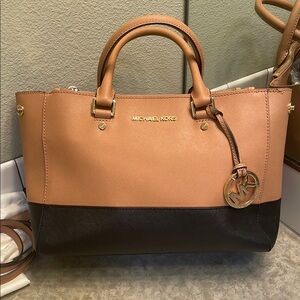 Michael Kors Tan and Black Women's Bag